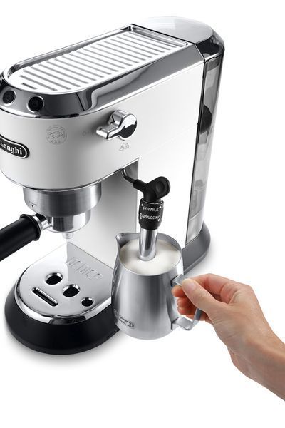 Рожковая кофеварка эспрессо Delonghi EC 685.W 31418 фото